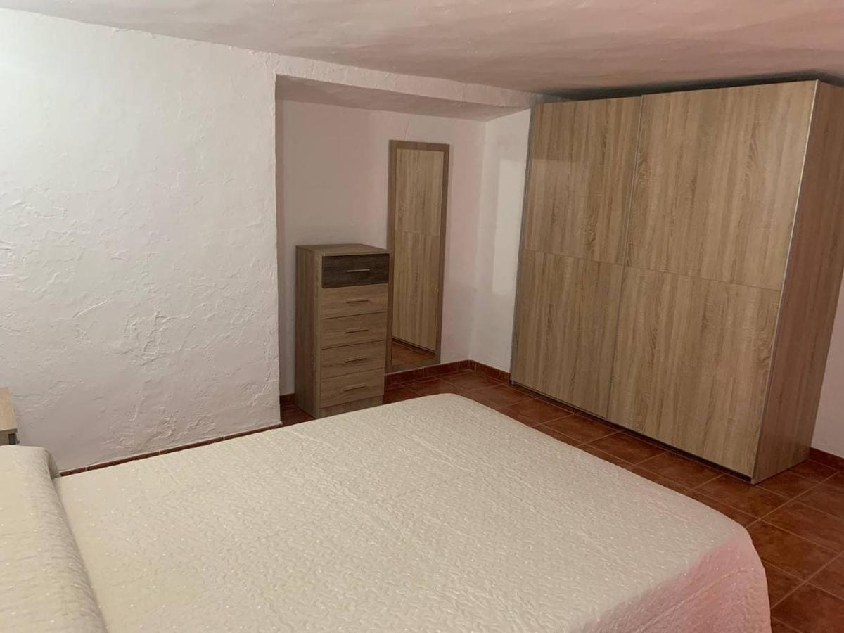 Alojamiento Rural Cortijo Alameda, Las Lagunillas 普里埃格·德·科尔多巴 外观 照片